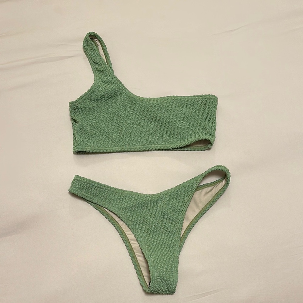 Koana Swim Tia One-Shoulder Bikini Set